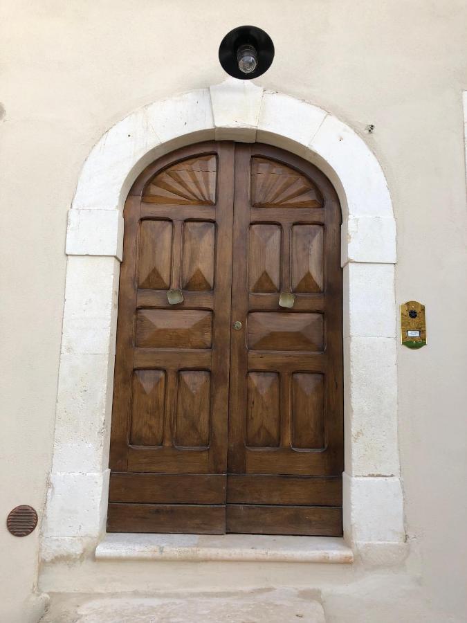 Visione Via Peltuino 19 Apartment Prata d'Ansidonia Exterior photo